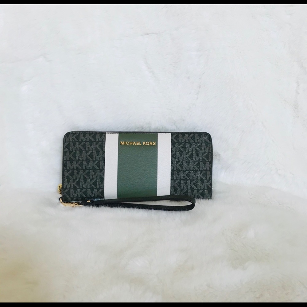 Michael Kors Jet Set Travel LG Continental